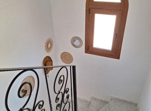 Wiederverkauf - Villa - San Miguel de Salinas