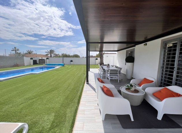 Herverkoop - Finca / Plattelands Woning - Elche Pedanías - La Marina