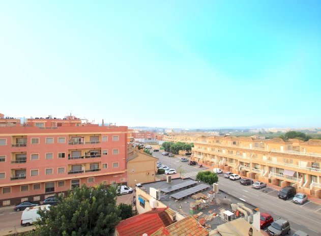 Reventa - Apartamento / Piso - Los Palacios