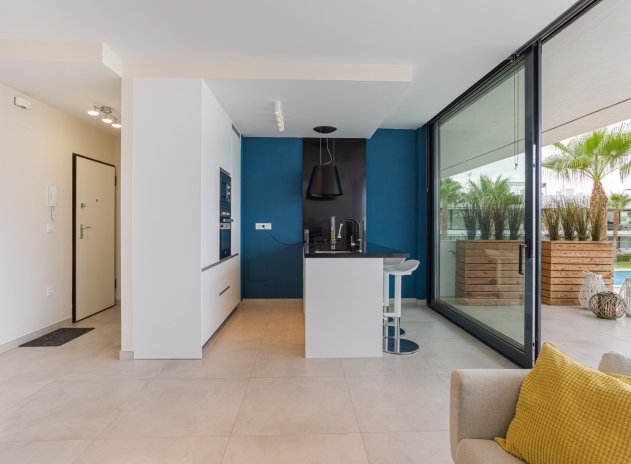 Reventa - Apartamento / Piso - Mar de Cristal