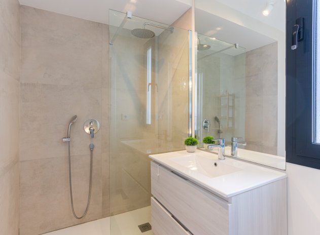 Reventa - Apartamento / Piso - Mar de Cristal