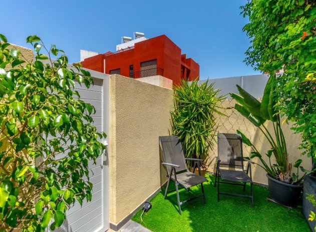 Herverkoop - Rijwoning - Torrevieja - Aguas Nuevas