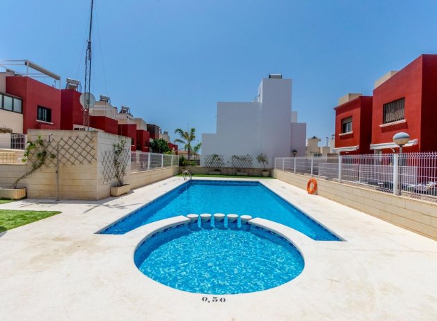 Herverkoop - Rijwoning - Torrevieja - Aguas Nuevas