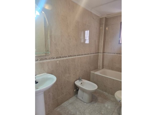 Reventa - Apartamento / Piso - Daya Vieja - Costa Blanca