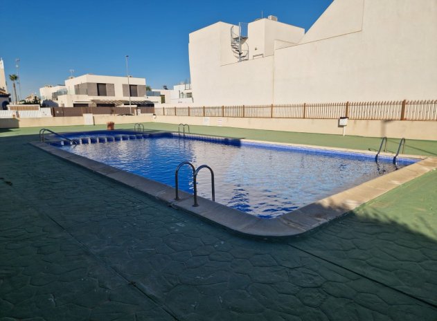 Reventa - Apartamento / Piso - Daya Vieja - Costa Blanca