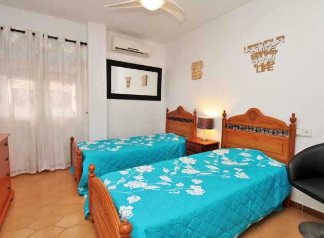 Revente - Appartement - Villamartin - Villamartín