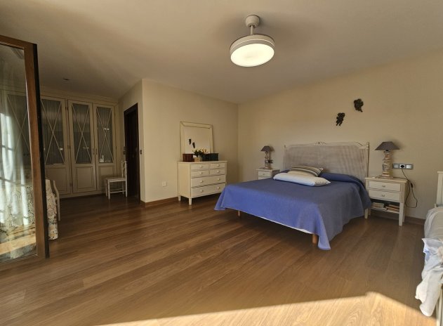 Resale - Villa * - La Manga del Mar Menor * - La Manga Del Mar Menor *