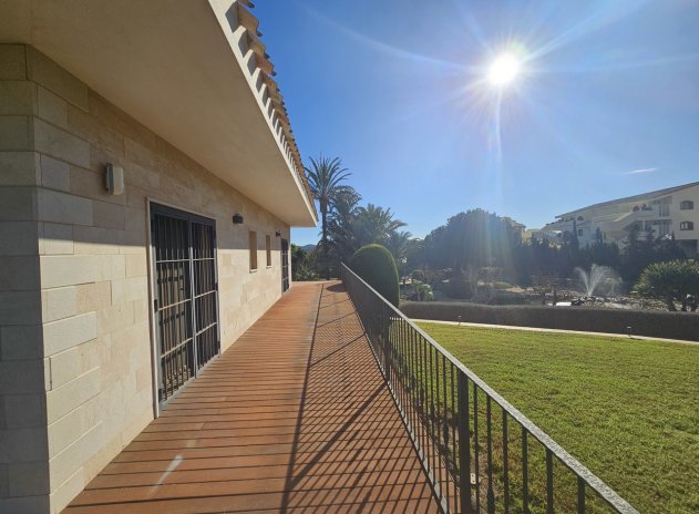 Resale - Villa * - La Manga del Mar Menor * - La Manga Del Mar Menor *