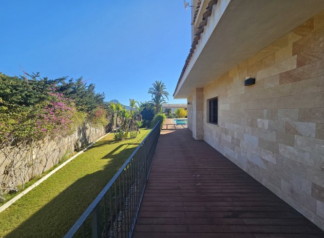 Resale - Villa * - La Manga del Mar Menor * - La Manga Del Mar Menor *