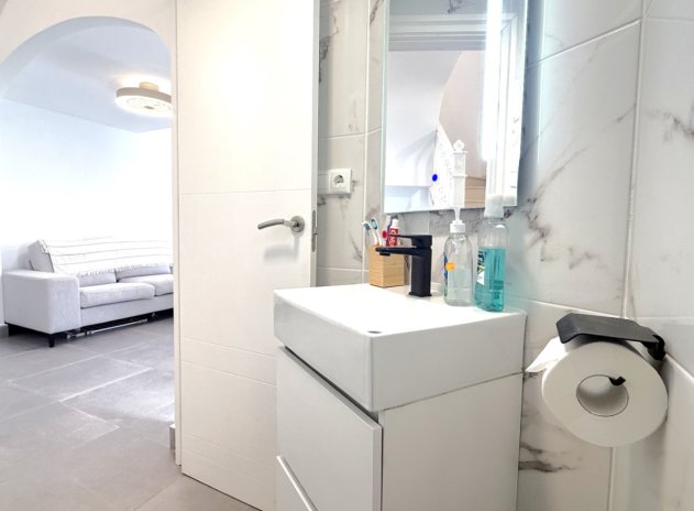 Herverkoop - Villa - Orihuela