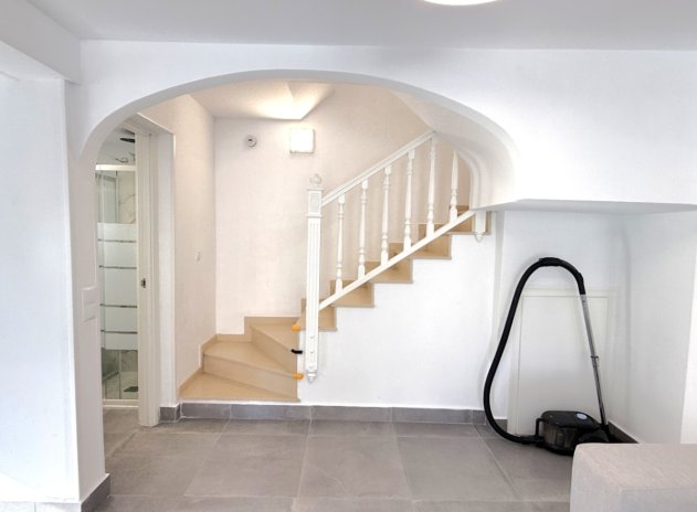 Herverkoop - Villa - Orihuela