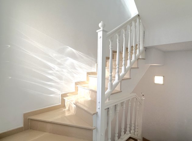 Herverkoop - Villa - Orihuela