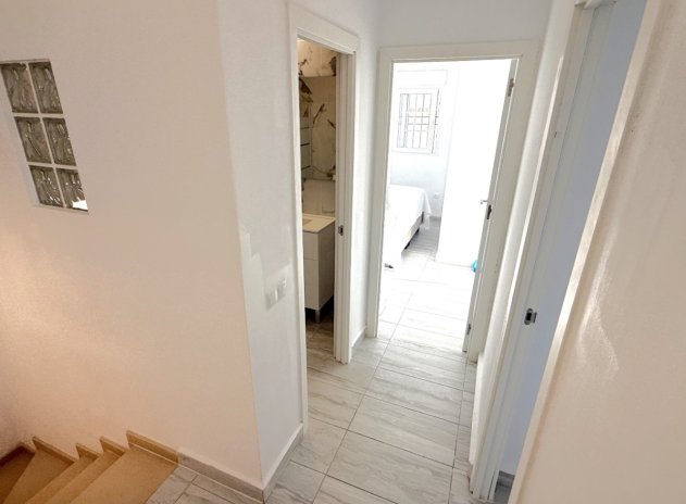 Herverkoop - Villa - Orihuela