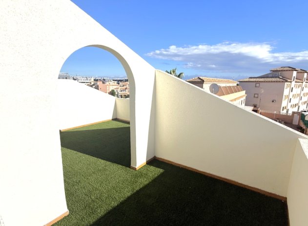 Herverkoop - Villa - Orihuela