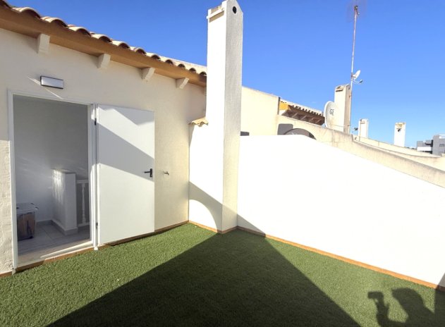 Herverkoop - Villa - Orihuela