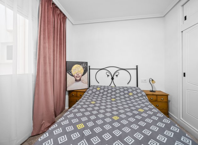 Reventa - Apartamento / Piso - Torrevieja