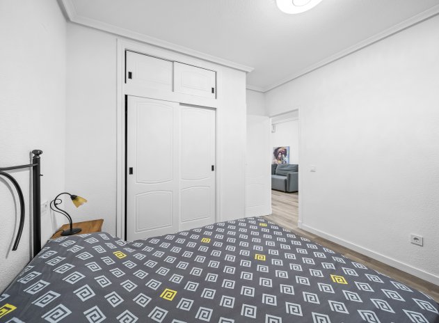 Reventa - Apartamento / Piso - Torrevieja