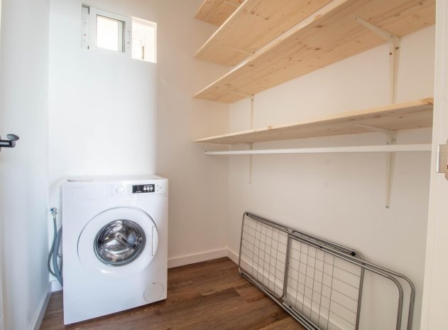 Reventa - Apartamento / Piso - Torrevieja - Acequion