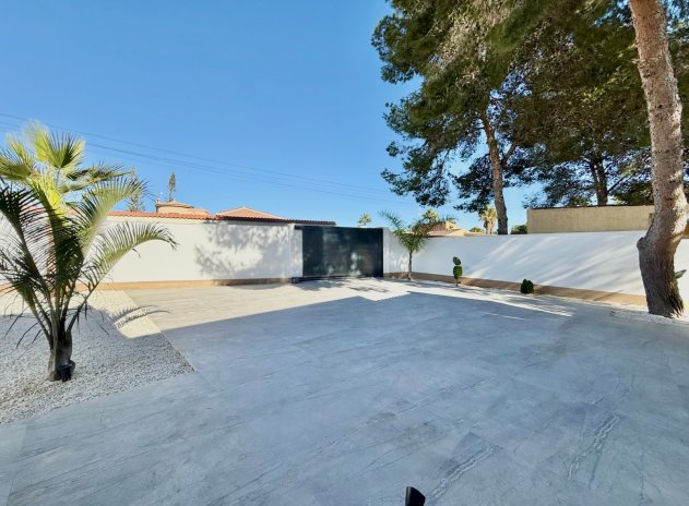 Revente - Villa - Ciudad Quesada