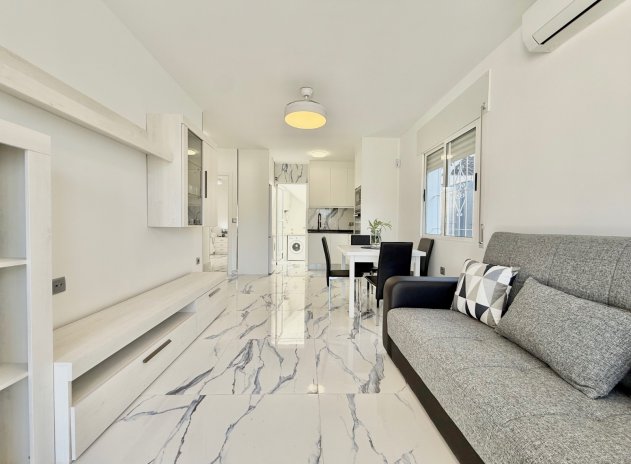 Herverkoop - Villa - Torrevieja - El chaparral