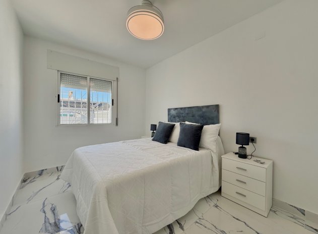 Herverkoop - Villa - Torrevieja - El chaparral