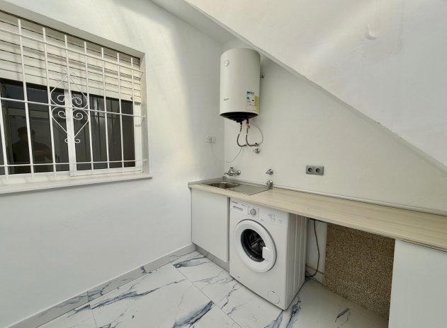 Herverkoop - Villa - Torrevieja - El chaparral