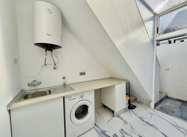 Herverkoop - Villa - Torrevieja - El chaparral