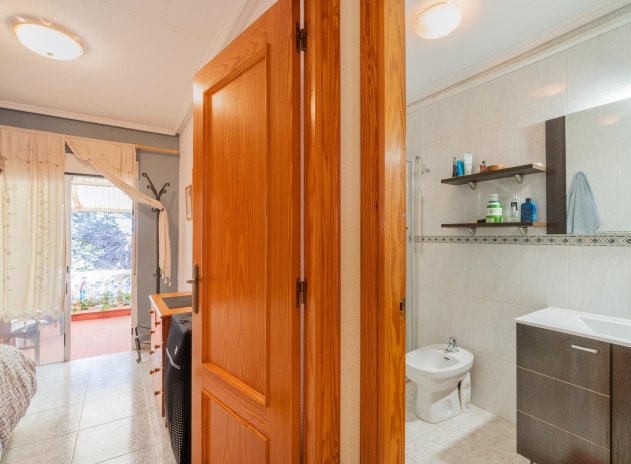 Herverkoop - Rijwoning - Torrevieja - Los Balcones