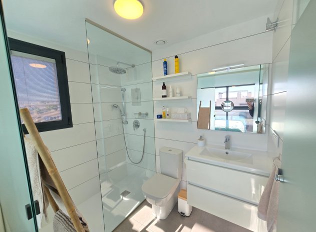 Reventa - Apartamento / Piso - Orihuela Costa - Villamartín