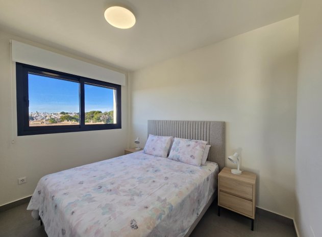 Reventa - Apartamento / Piso - Orihuela Costa - Villamartín