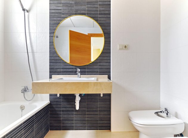 Neue Gebäude - Wohnung - San Miguel de Salinas