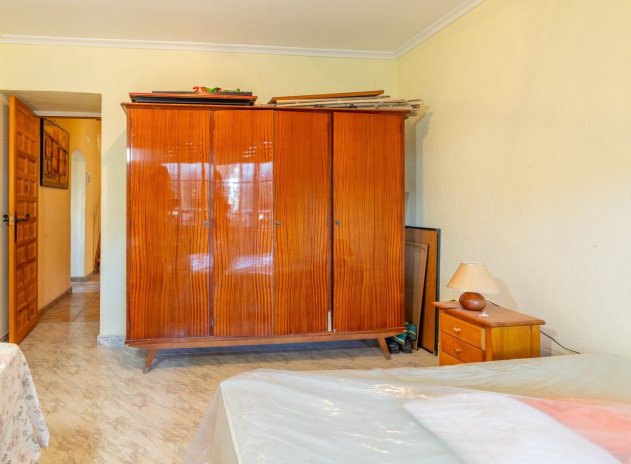 Herverkoop - Villa - Los Montesinos