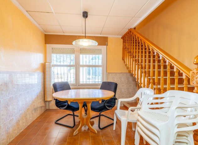 Herverkoop - Villa - Los Montesinos