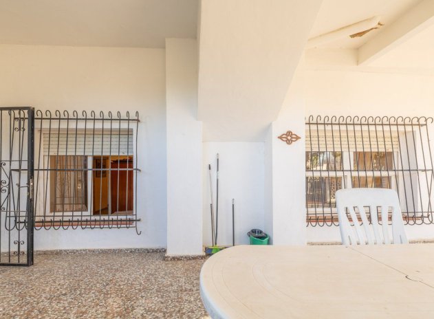 Herverkoop - Villa - Los Montesinos