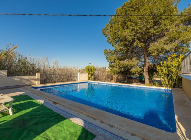 Herverkoop - Villa - Los Montesinos