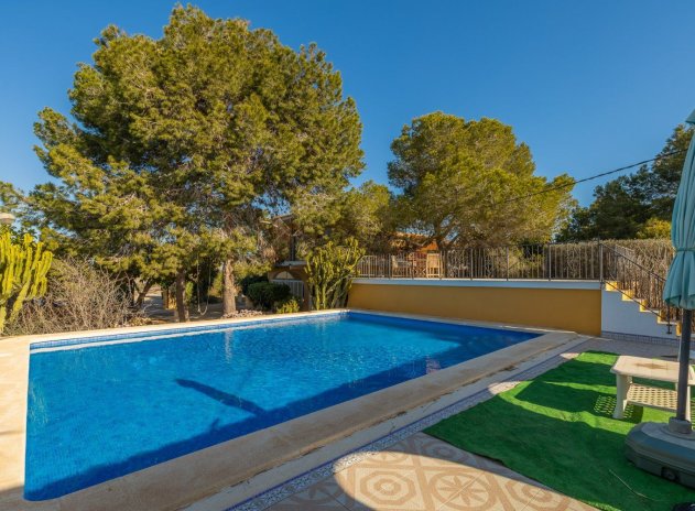 Herverkoop - Villa - Los Montesinos