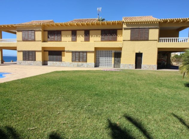 Revente - Villa - Cabo Roig