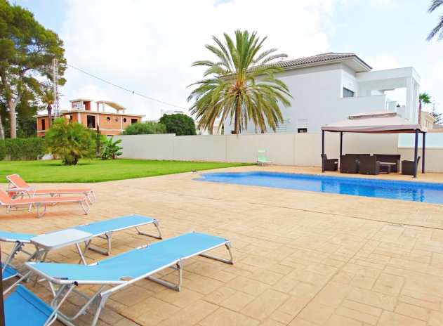 Revente - Villa - Cabo Roig