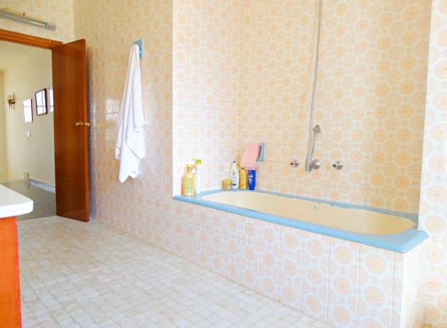 Revente - Villa - Cabo Roig