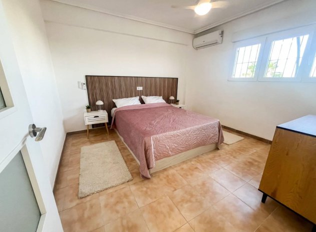 Revente - Appartement - Torrevieja - Punta Prima