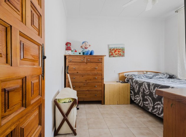 Reventa - Apartamento / Piso - Torrevieja - La Siesta