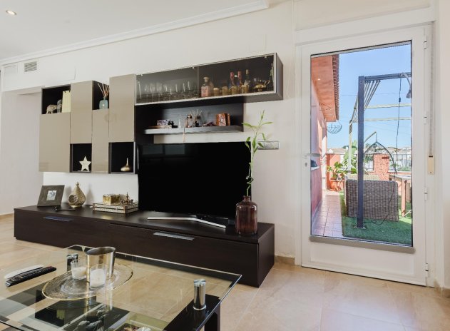 Reventa - Apartamento / Piso - Torrevieja - La Siesta