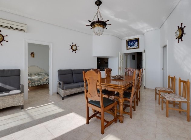 Wiederverkauf - Wohnung - Torrevieja - Playa del Acequión