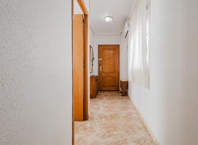 Reventa - Apartamento / Piso - Torrevieja - Playa de los Naufragos