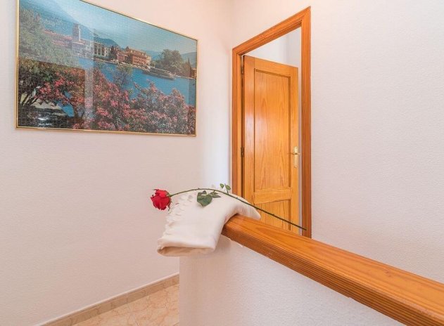 Wiederverkauf - Wohnung - Orihuela Costa - La Zenia