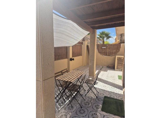 Wiederverkauf - Wohnung - Orihuela Costa - La Zenia