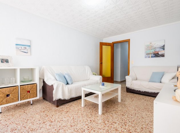 Reventa - Apartamento / Piso - Torrevieja - Playa de los Naufragos