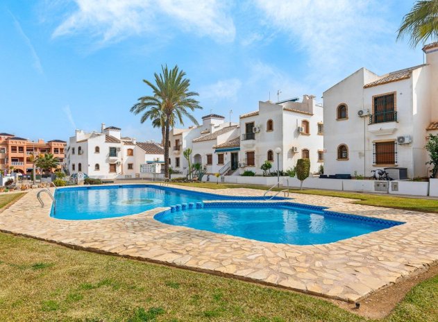 Wiederverkauf - Wohnung - Orihuela Costa - Villamartín