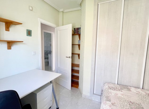 Resale - Villa * - Orihuela Costa * - Los Altos *