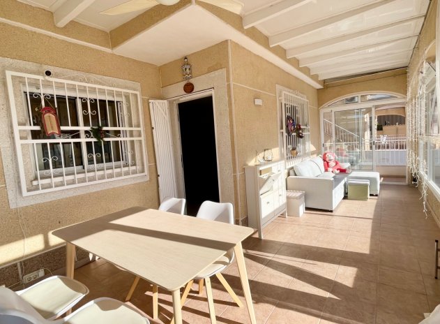 Resale - Villa * - Orihuela Costa * - Los Altos *